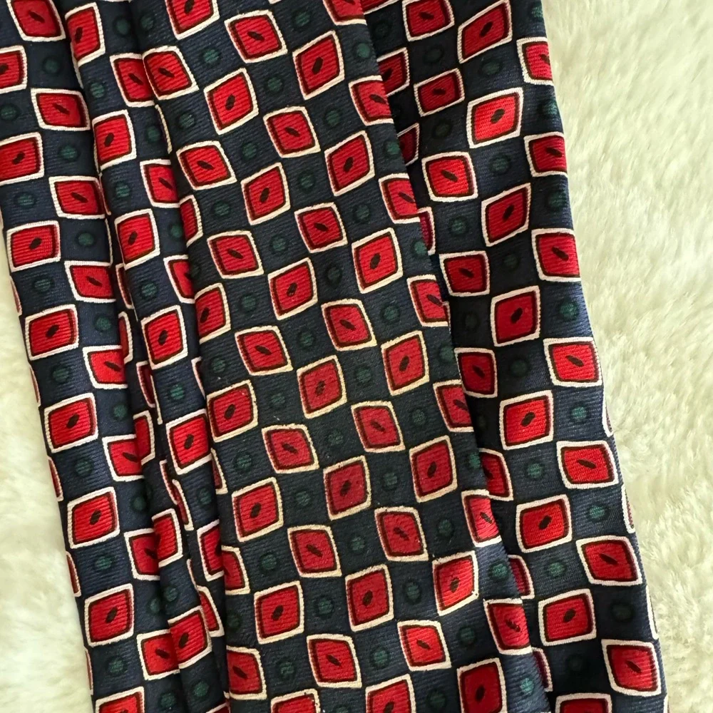 Stafford Silk Men’s‎ Neck Tie, 66 inch, X-Long, red, blue, abstract, circle, dot